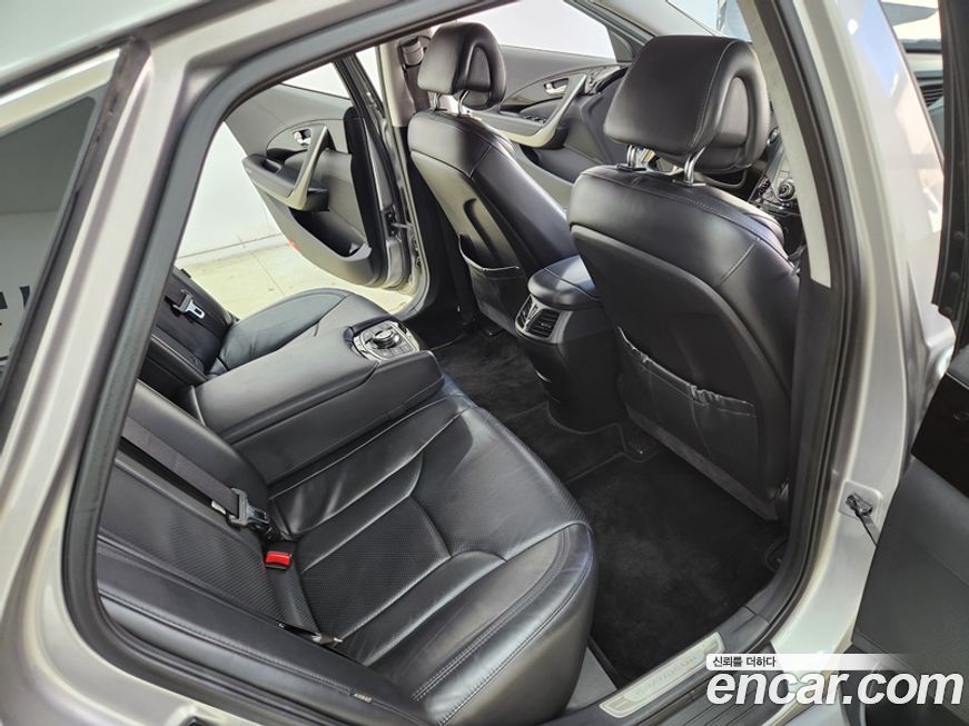 Hyundai Grandeur 2012