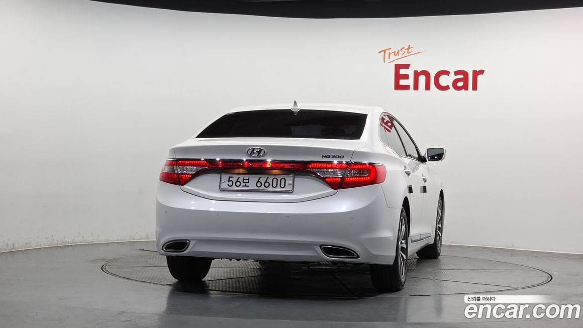 Hyundai Grandeur 2012