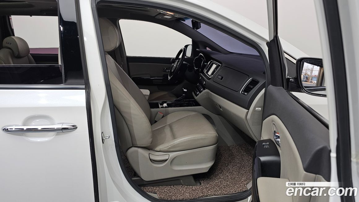 Kia Canival 2017