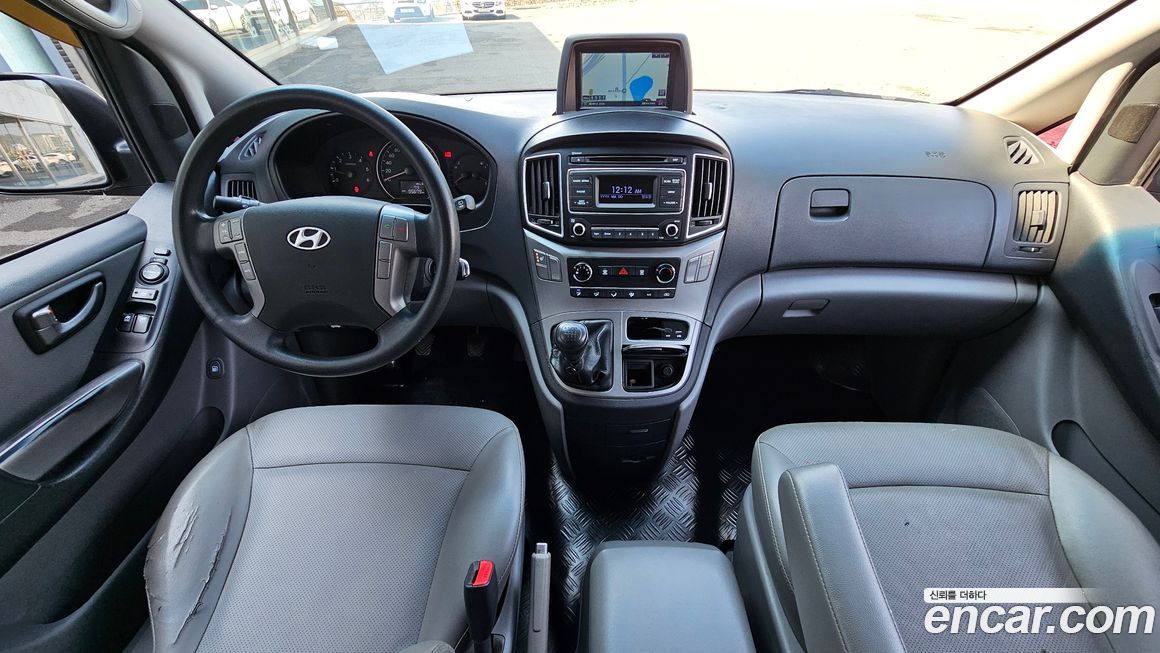 Hyundai Starex 2016