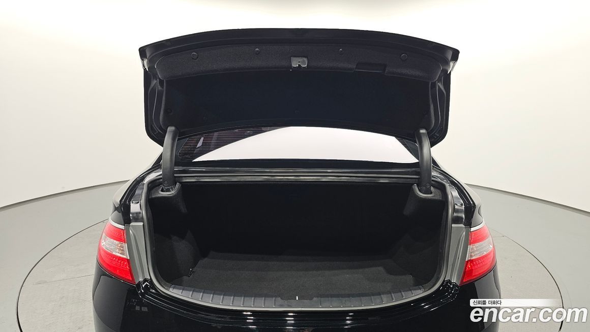 Hyundai Grandeur 2014