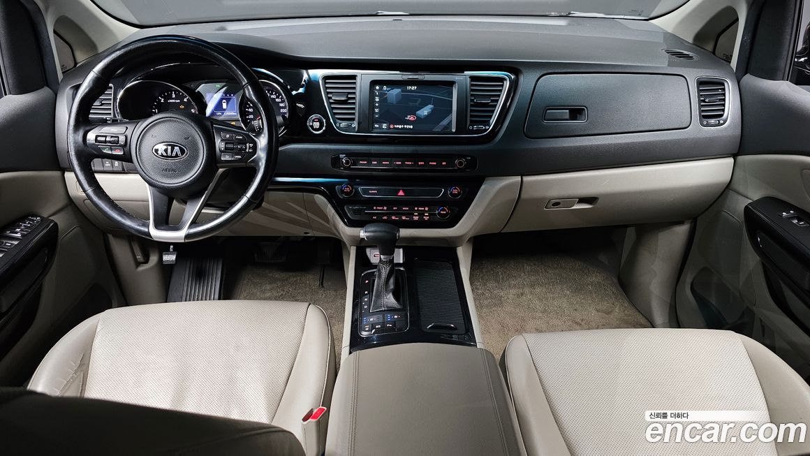 Kia Canival 2017