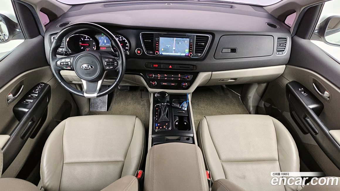 Kia Canival 2016
