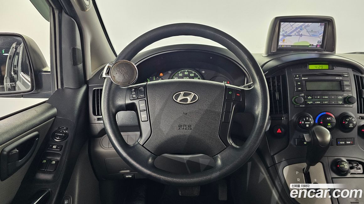 Hyundai Starex 2016