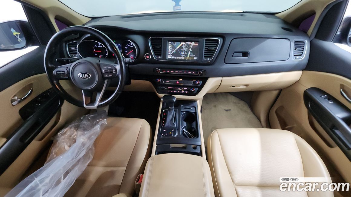 Kia Canival 2017