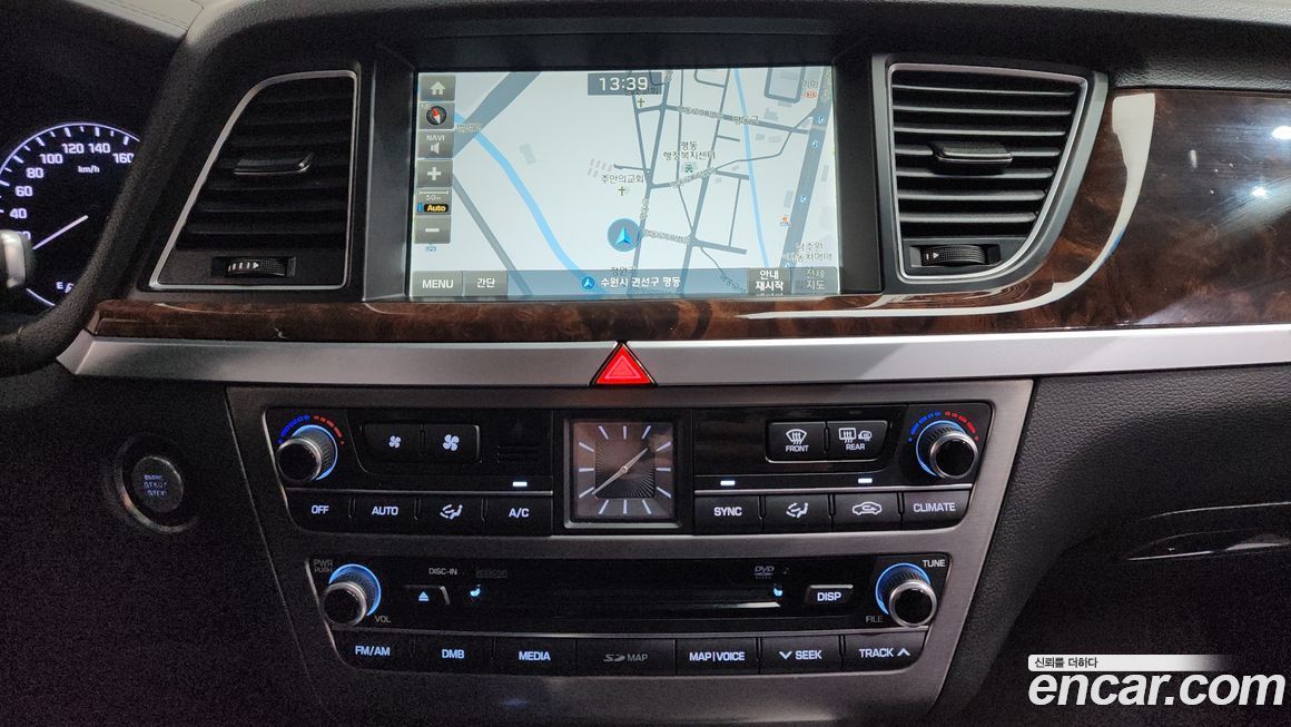 Hyundai Genesis 2014