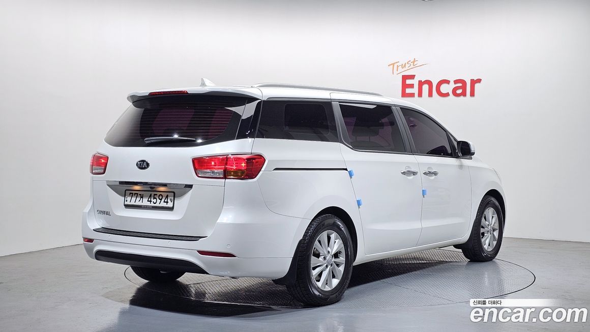 Kia Canival 2016