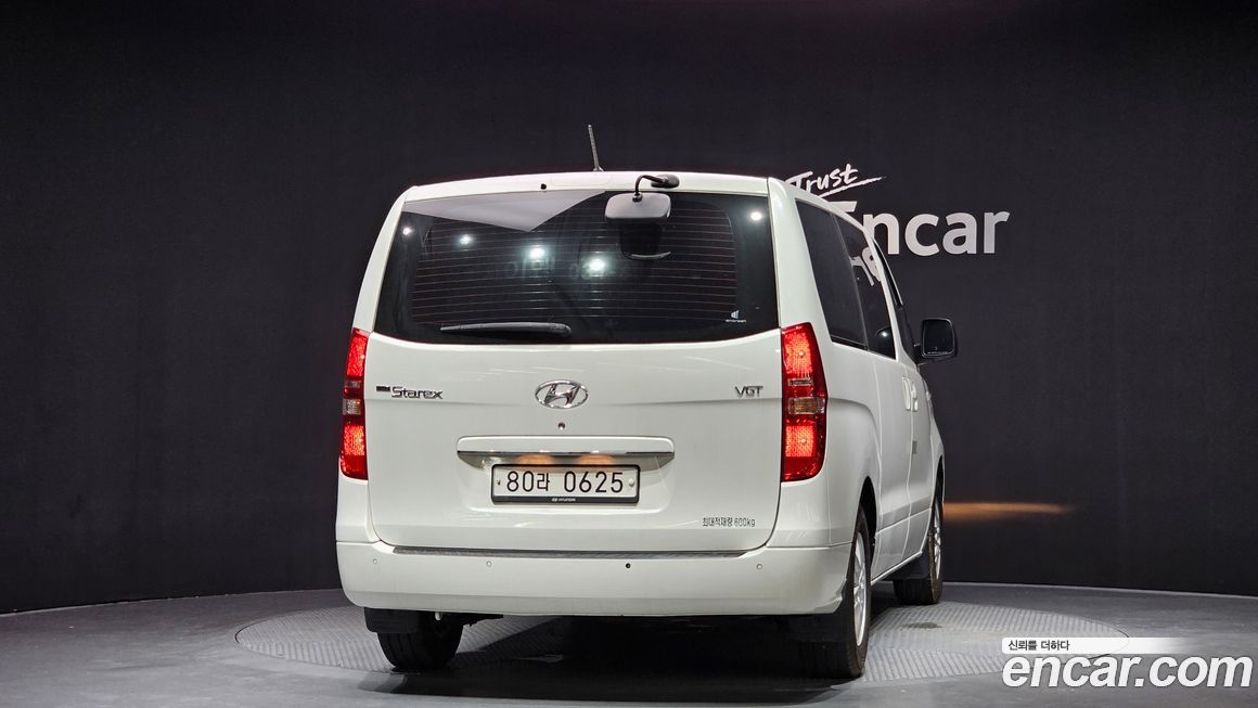 Hyundai Starex 2020
