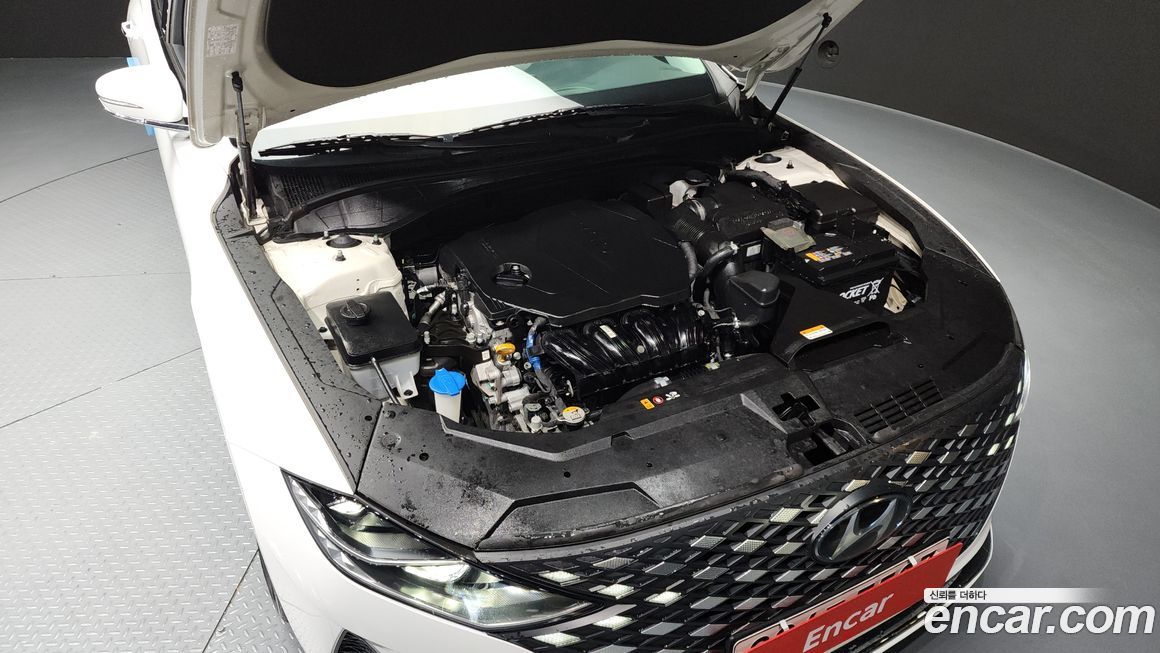 Hyundai Grandeur 2020