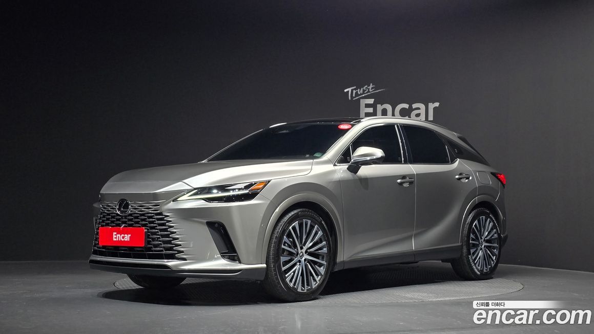 Lexus RX 2025