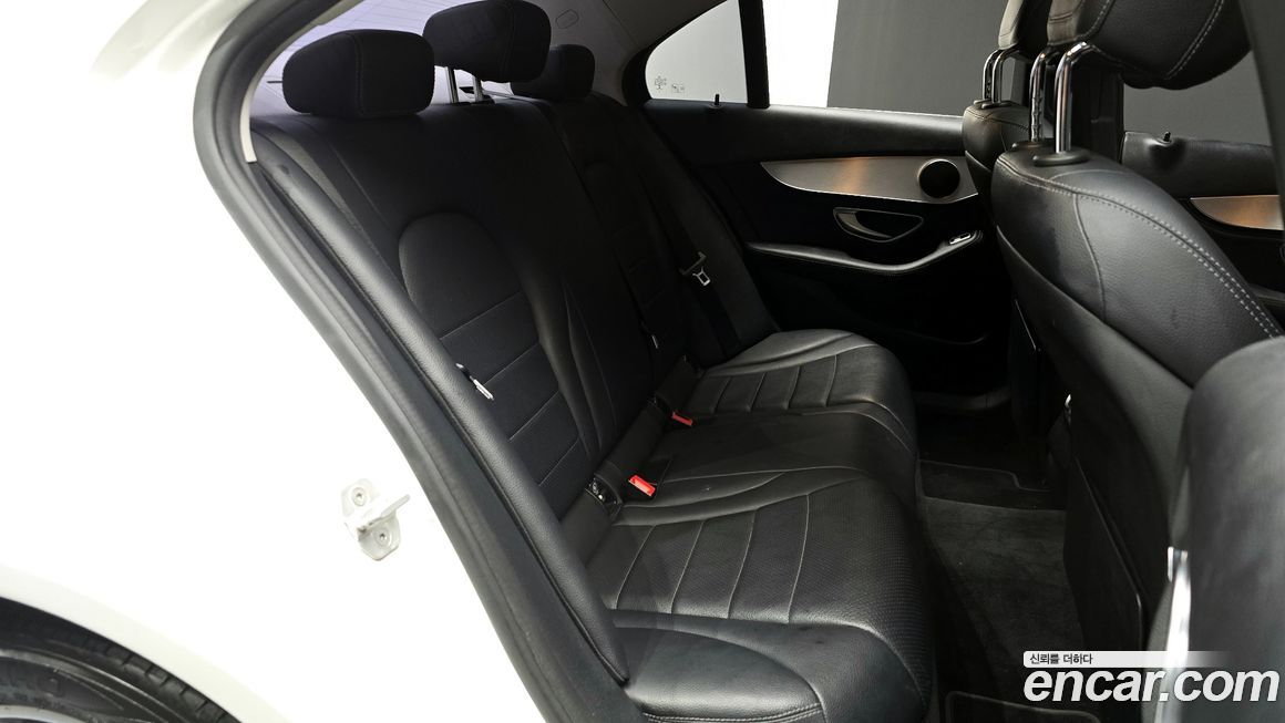 Mercedes-Benz C-Class 2015