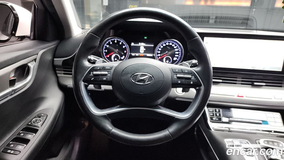 Hyundai Grandeur 2020