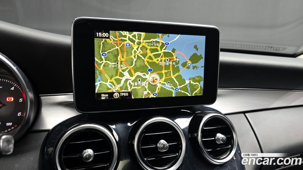 Mercedes-Benz C-Class 2015