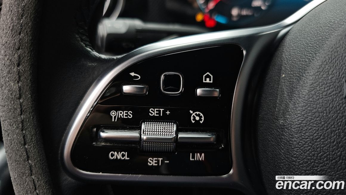 Mercedes-Benz A-Class 2021