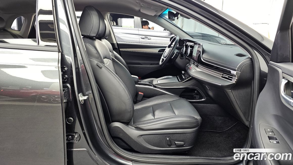 Hyundai Grandeur 2022