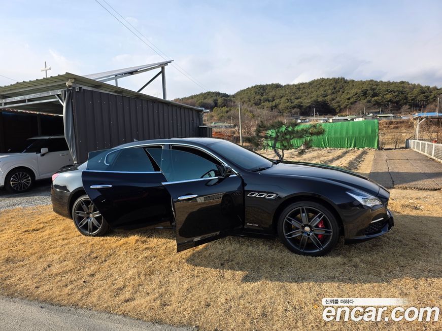 Maserati Quattroporte 2020