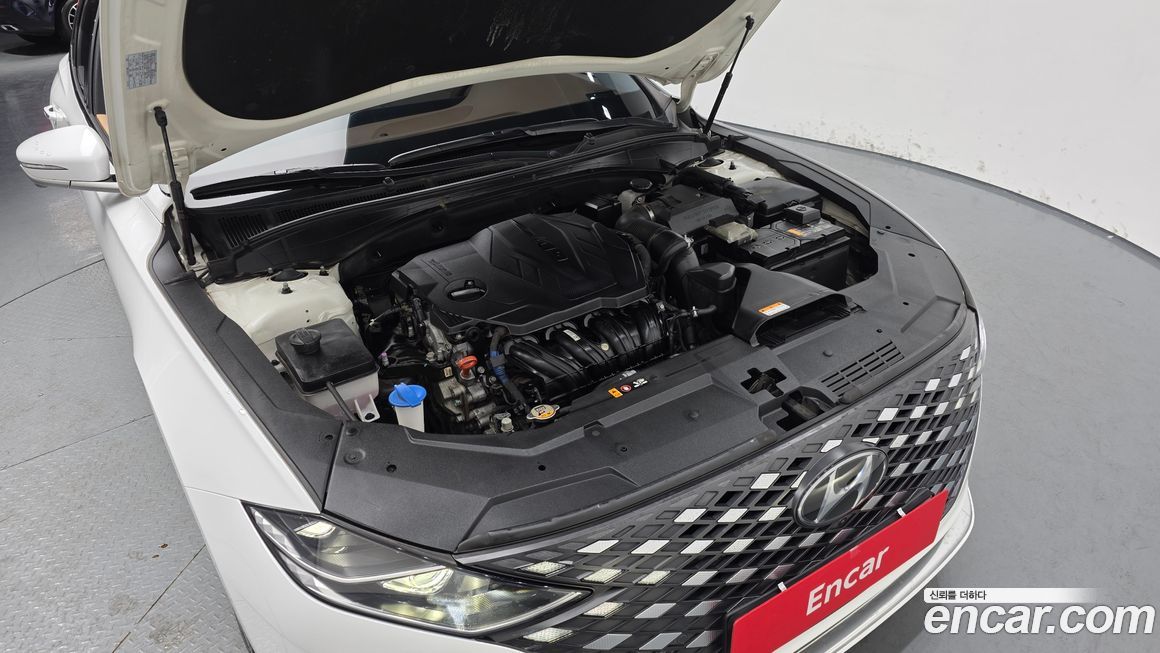 Hyundai Grandeur 2020