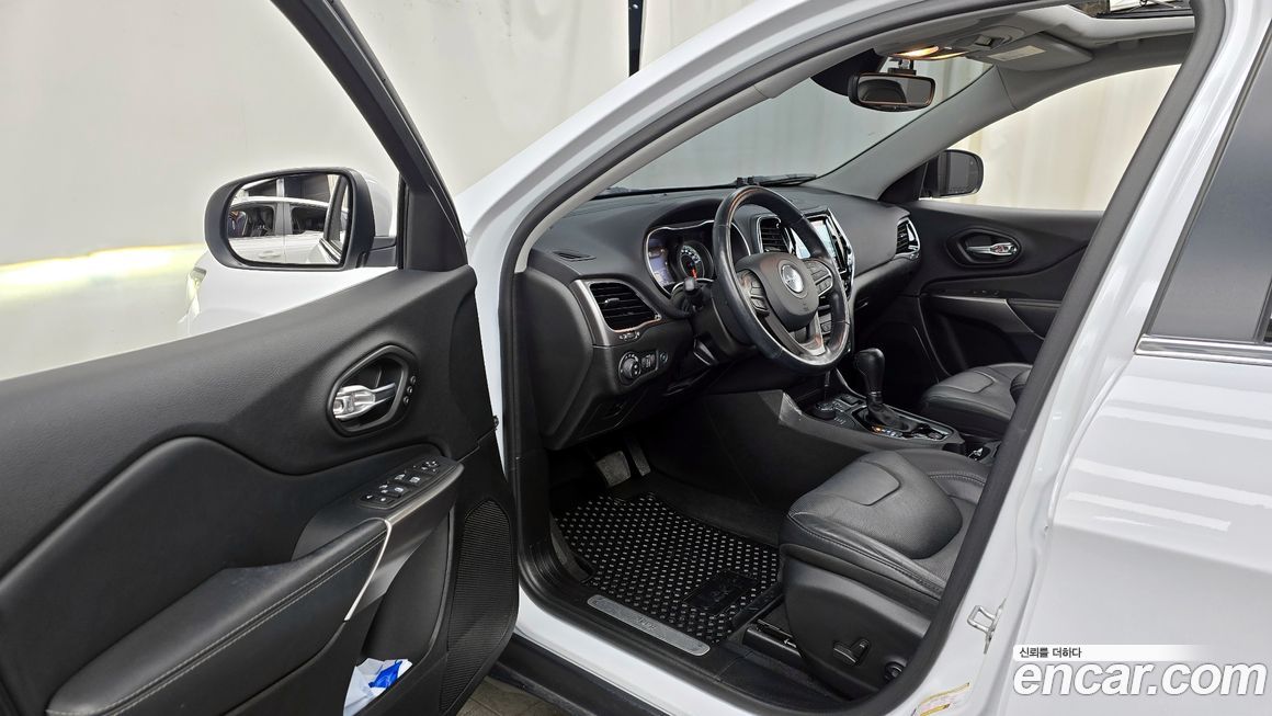 Jeep Cherokee 2021