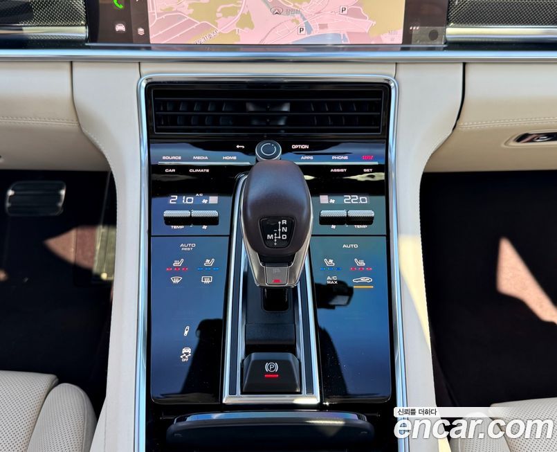 Porsche Panamera 2022