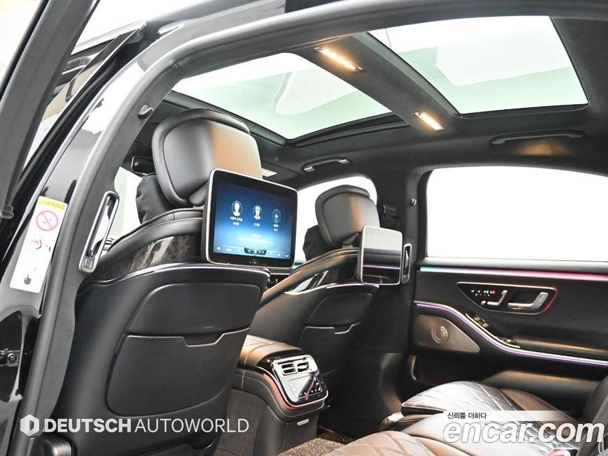 Mercedes-Benz S-Class 2021