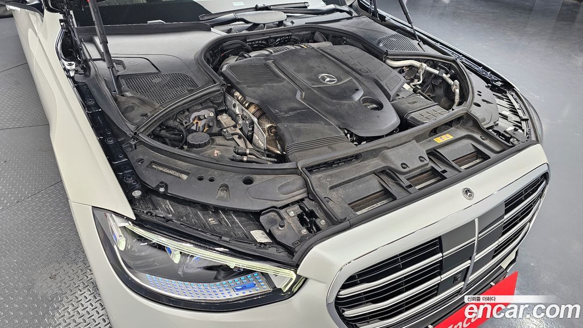 Mercedes-Benz S-Class 2022