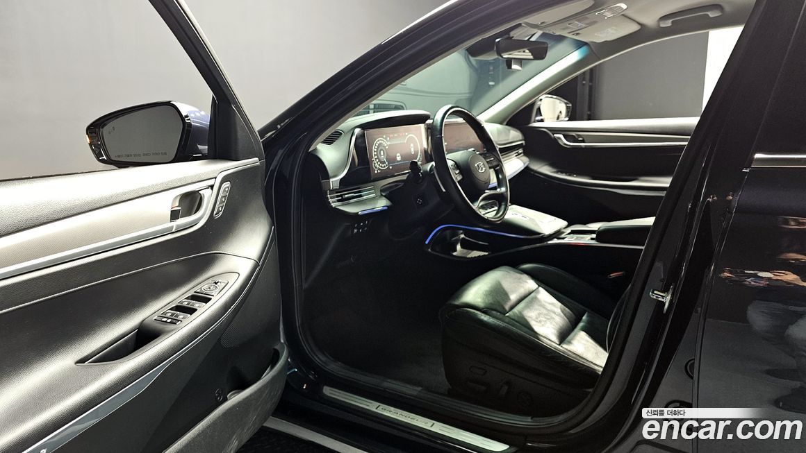 Hyundai Grandeur 2020