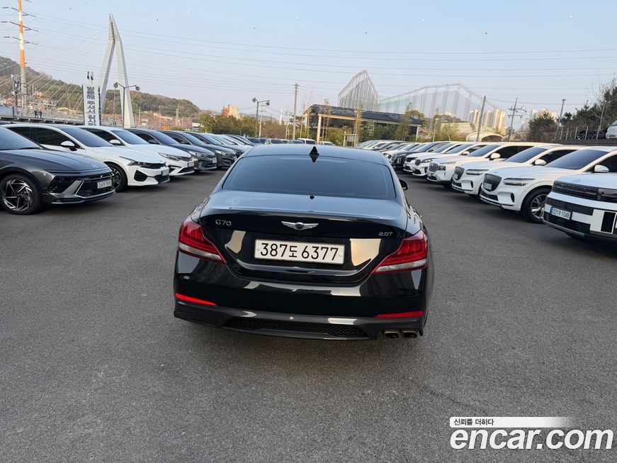 Genesis G70 2020