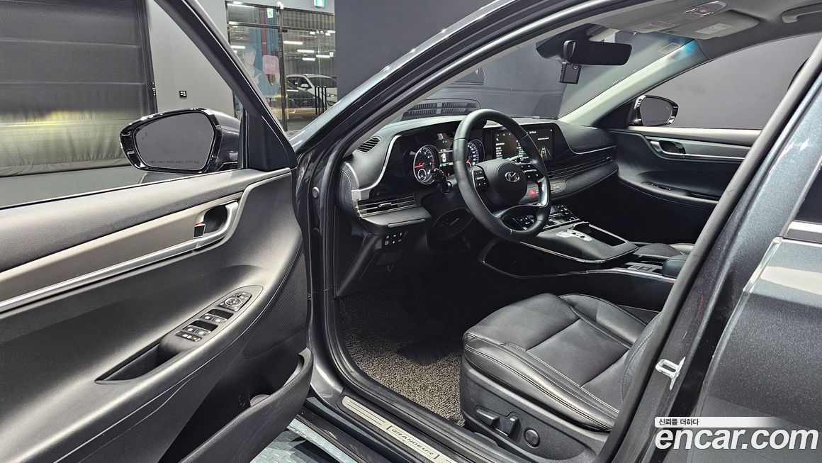 Hyundai Grandeur 2022