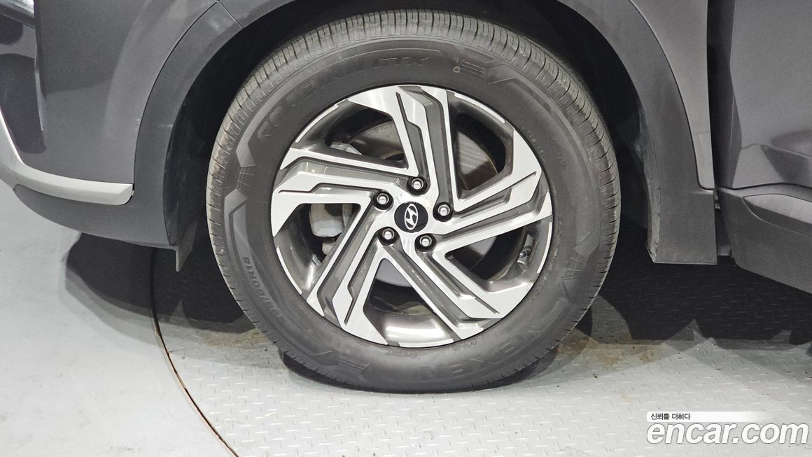 Hyundai Santafe 2022