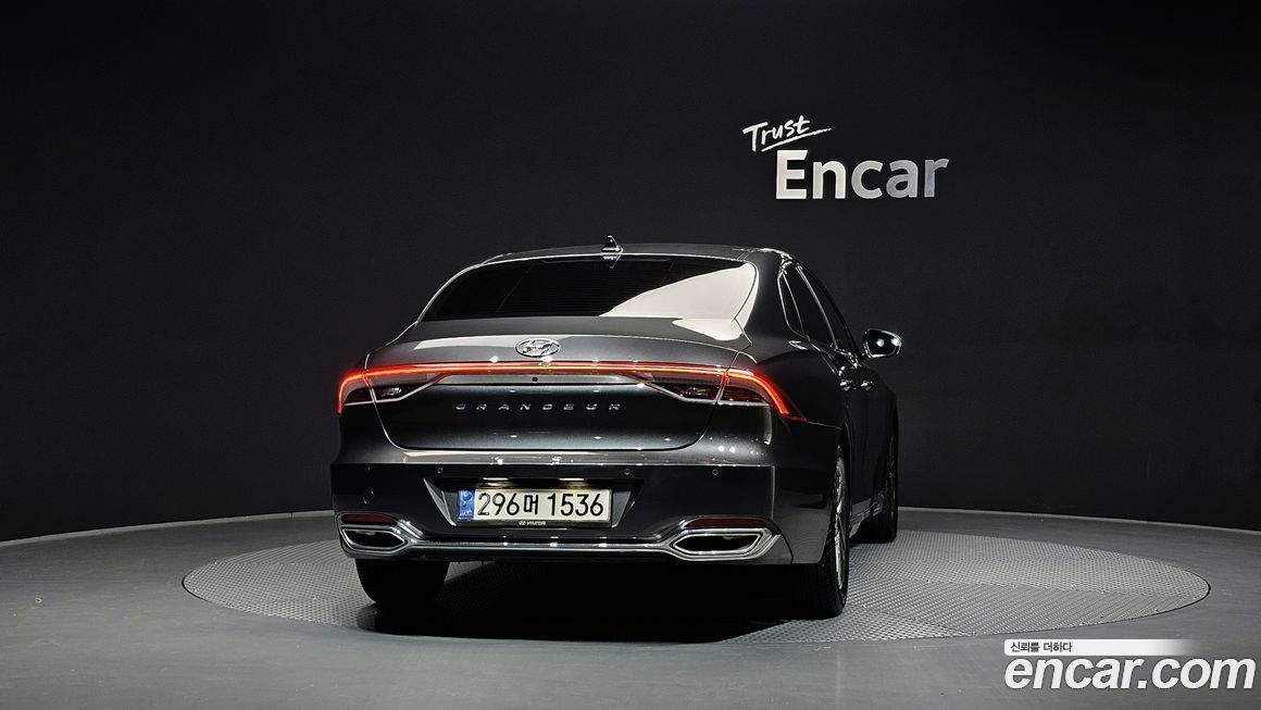 Hyundai Grandeur 2022