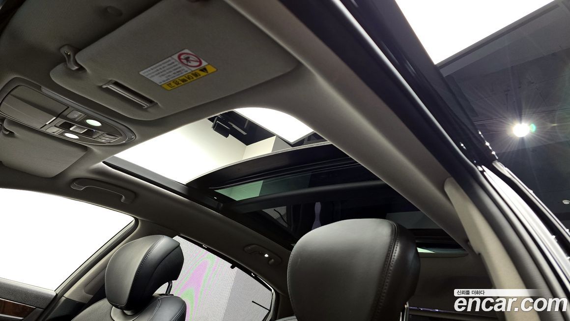 Hyundai Genesis 2014