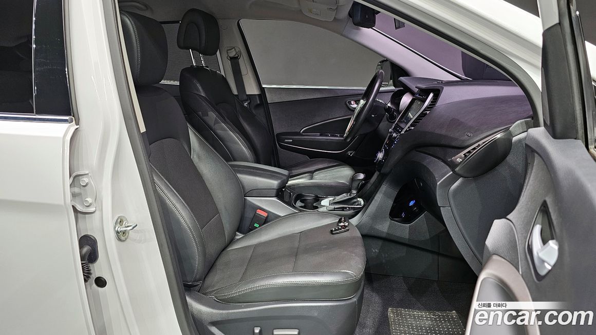 Hyundai Santafe 2016