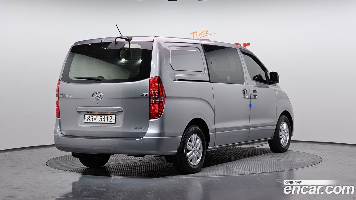 Hyundai Starex 2018