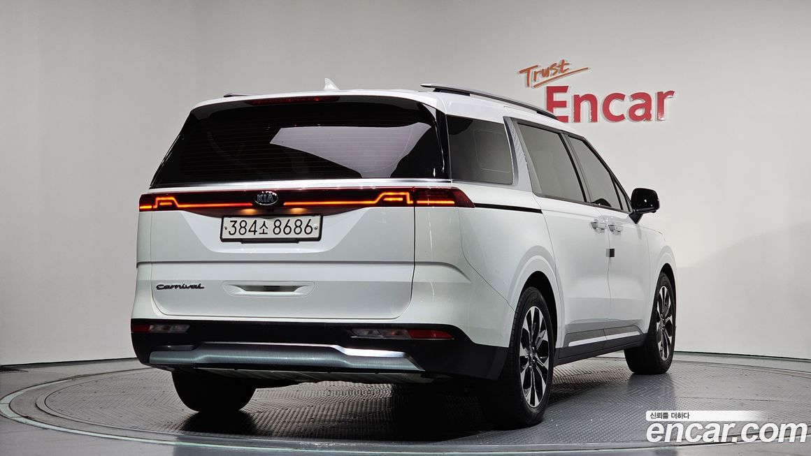 Kia Canival 2021