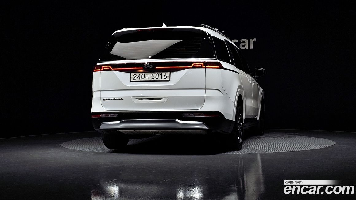 Kia Canival 2021