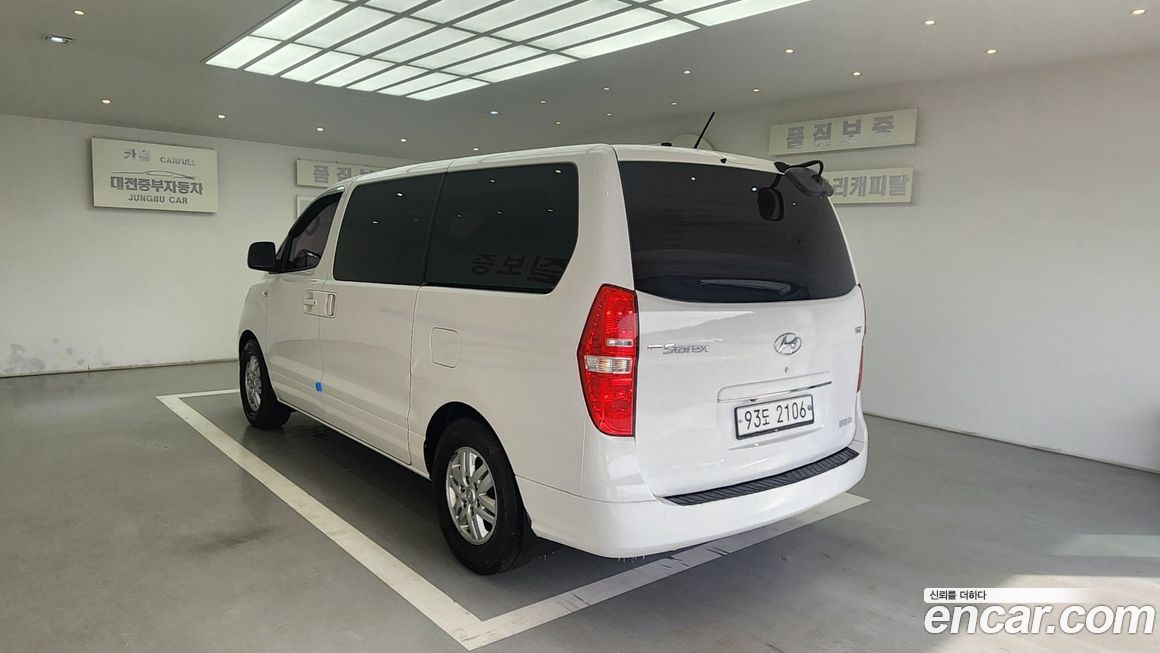 Hyundai Starex 2018