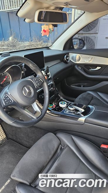 Mercedes-Benz GLC-Class 2019