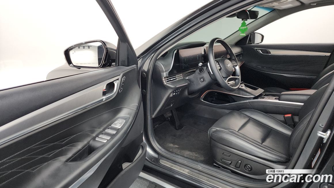 Hyundai Grandeur 2021