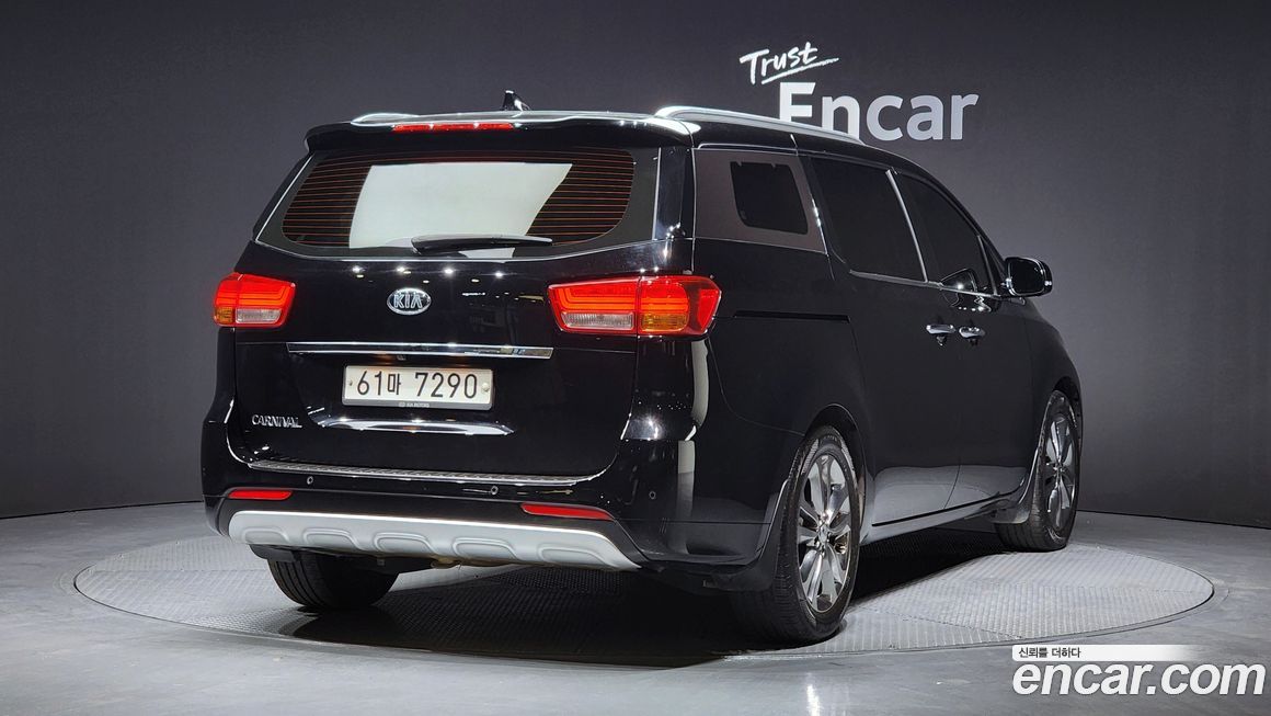 Kia Canival 2017
