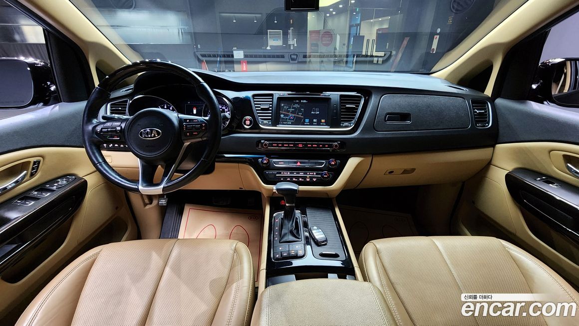 Kia Canival 2017