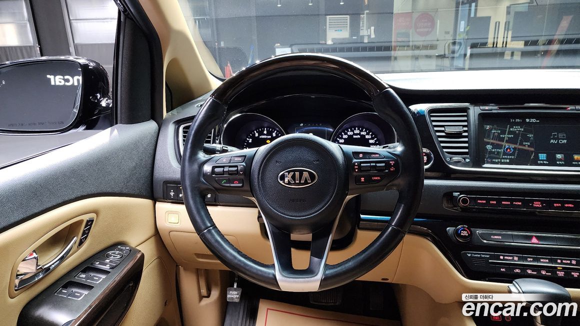 Kia Canival 2017