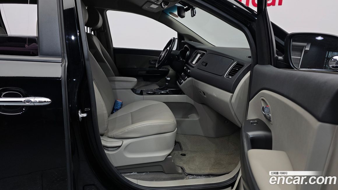 Kia Canival 2020