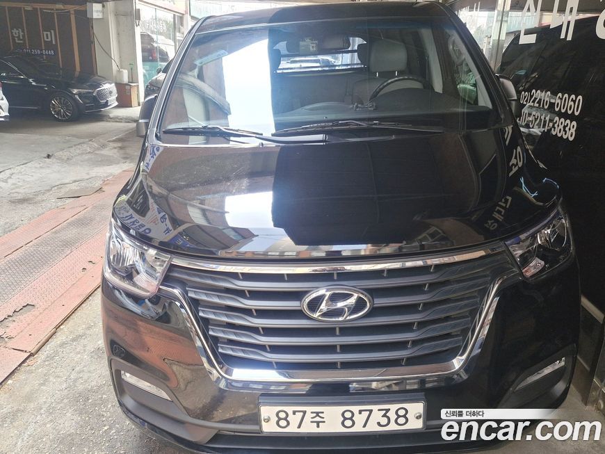 Hyundai Starex 2021