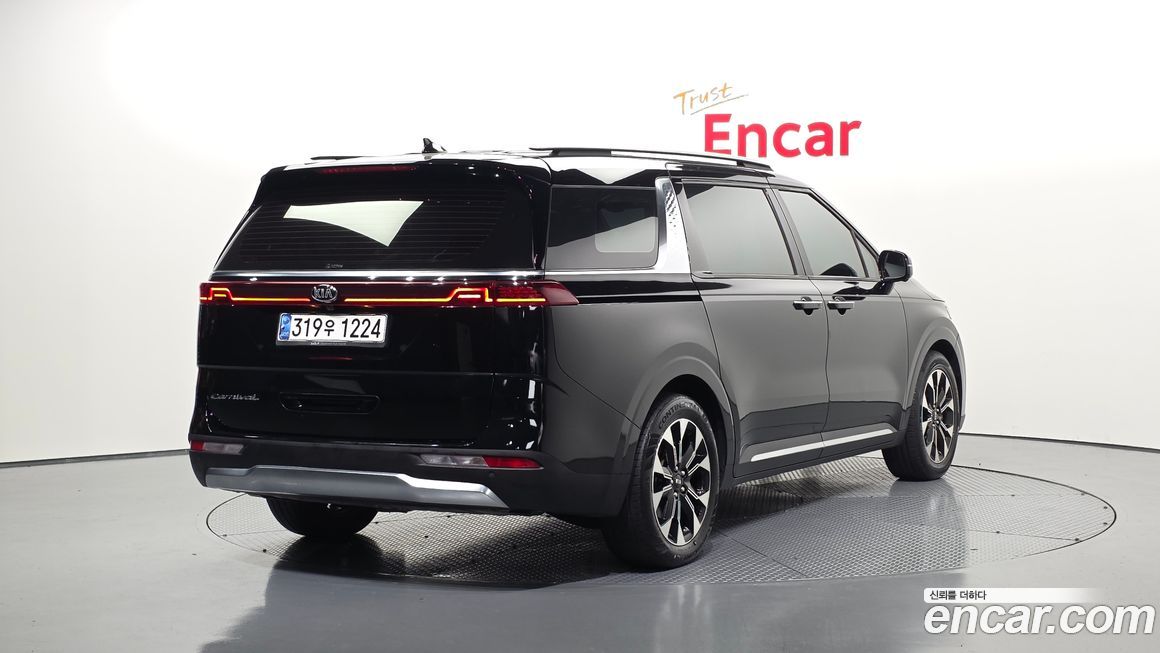 Kia Canival 2021