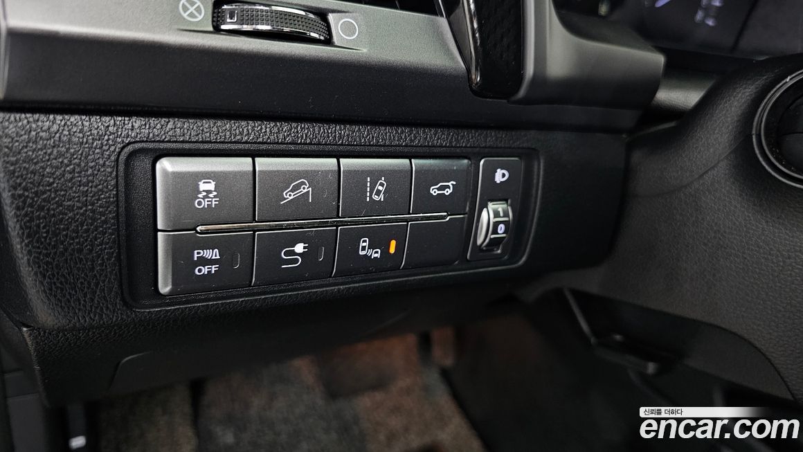 KG_Mobility_Ssangyong Rexton 2020