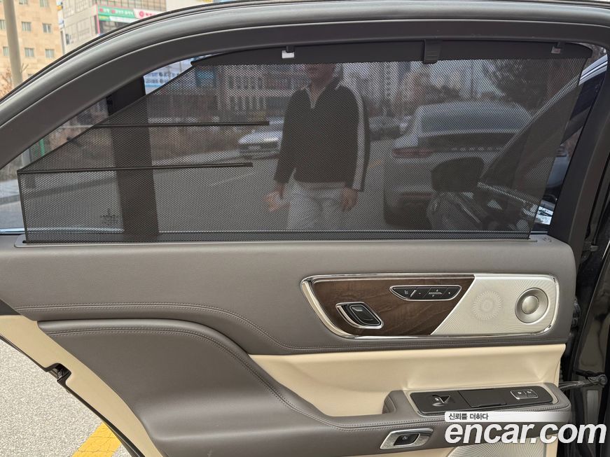 Lincoln Continental 2019