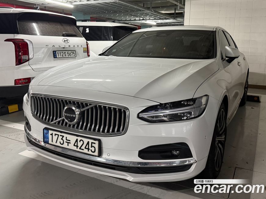 Volvo S90 2022