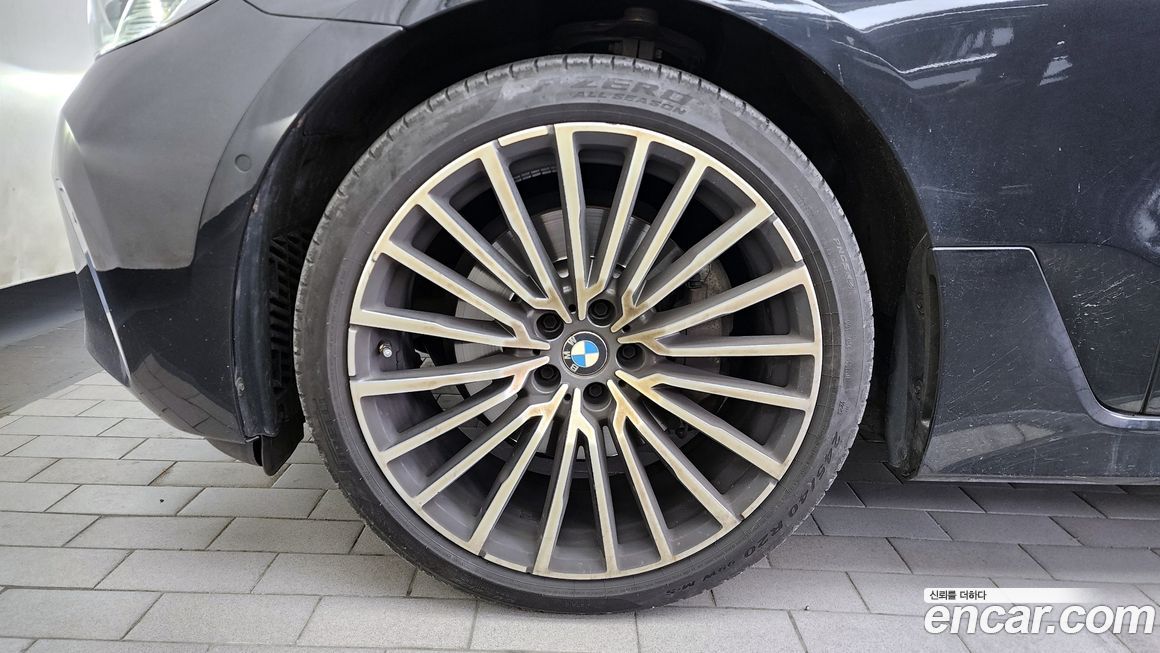 BMW Gran Turismo 2022