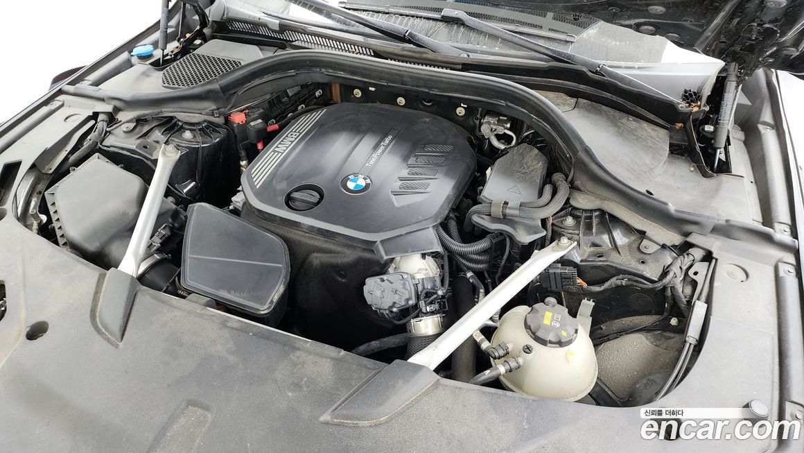 BMW Gran Turismo 2022