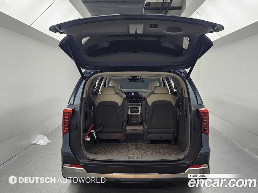 Kia Canival 2024